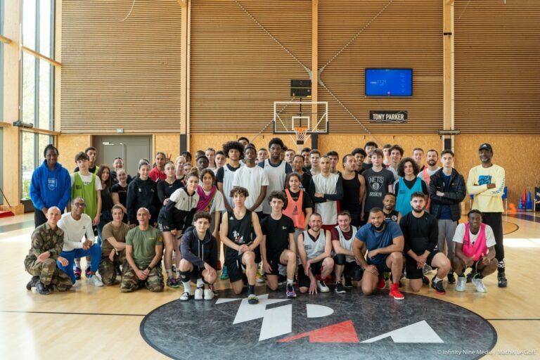 Matin E Sportive Avec Les Militaires De La Ba Lyon Mont Verdun